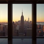 lucid-origin_silhouette_executive_elevator_glass_city_view_16_9-6